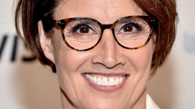 Mary Carillo